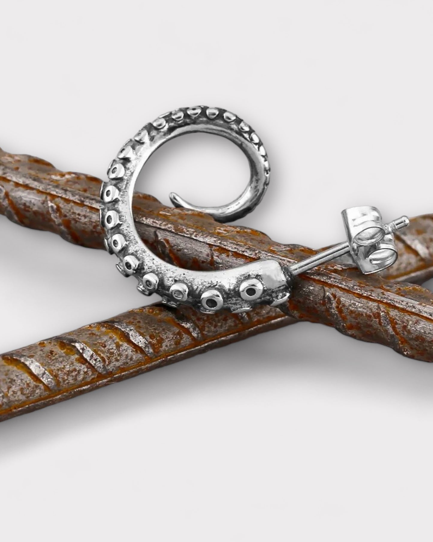 Cecaelia Earrings
