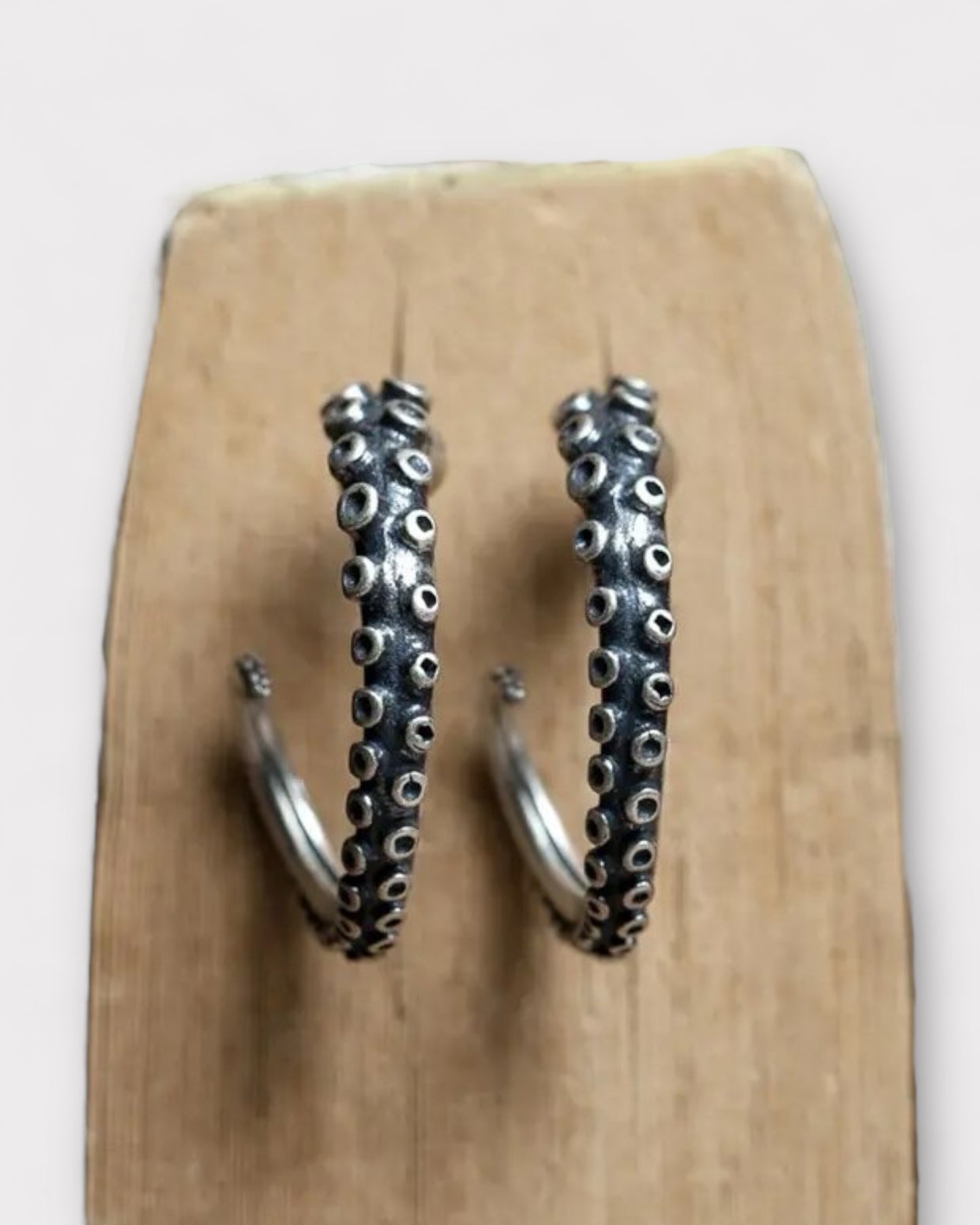 Cecaelia Earrings