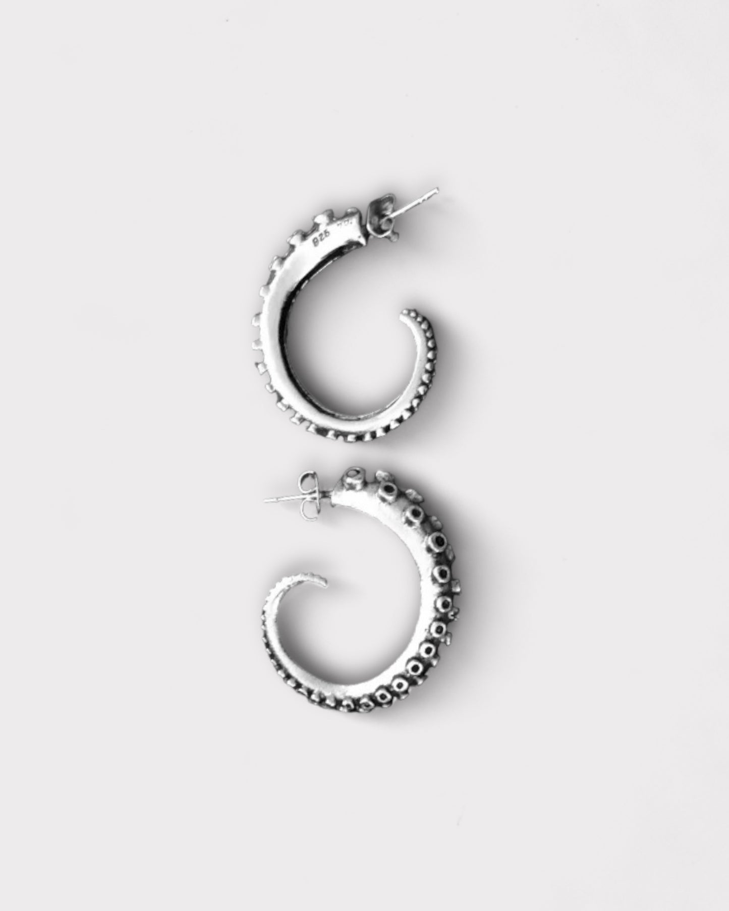 Cecaelia Earrings