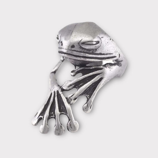 Ribbit Ring
