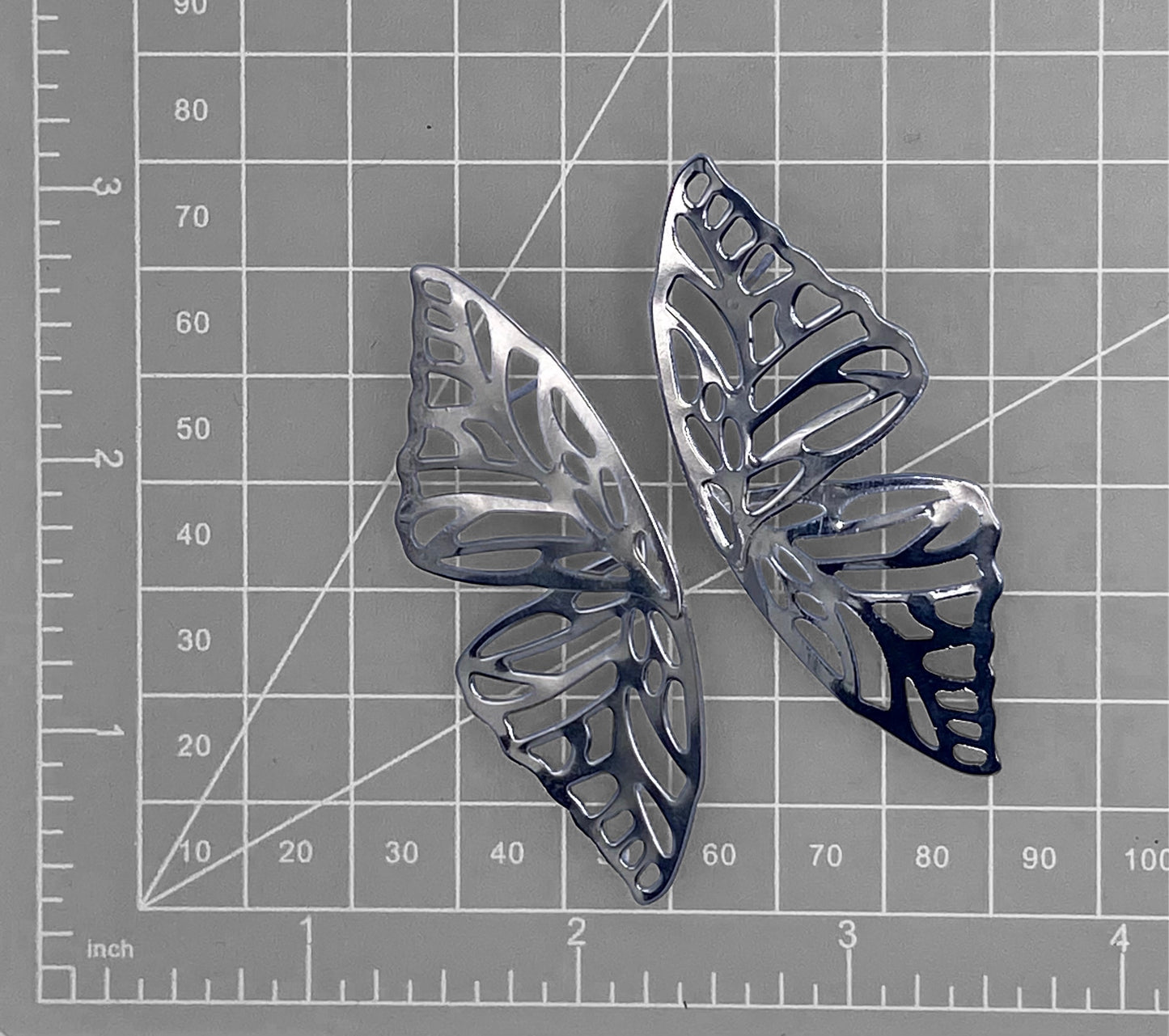 Flutter By Earrings