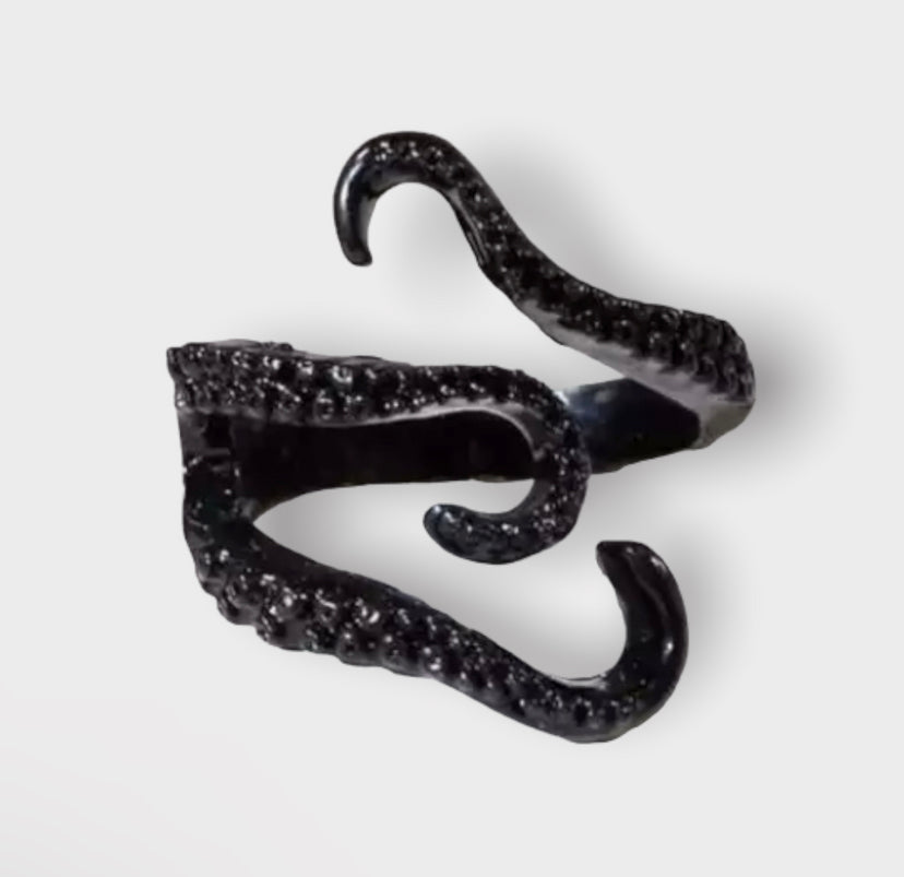 Cecaelia Ring