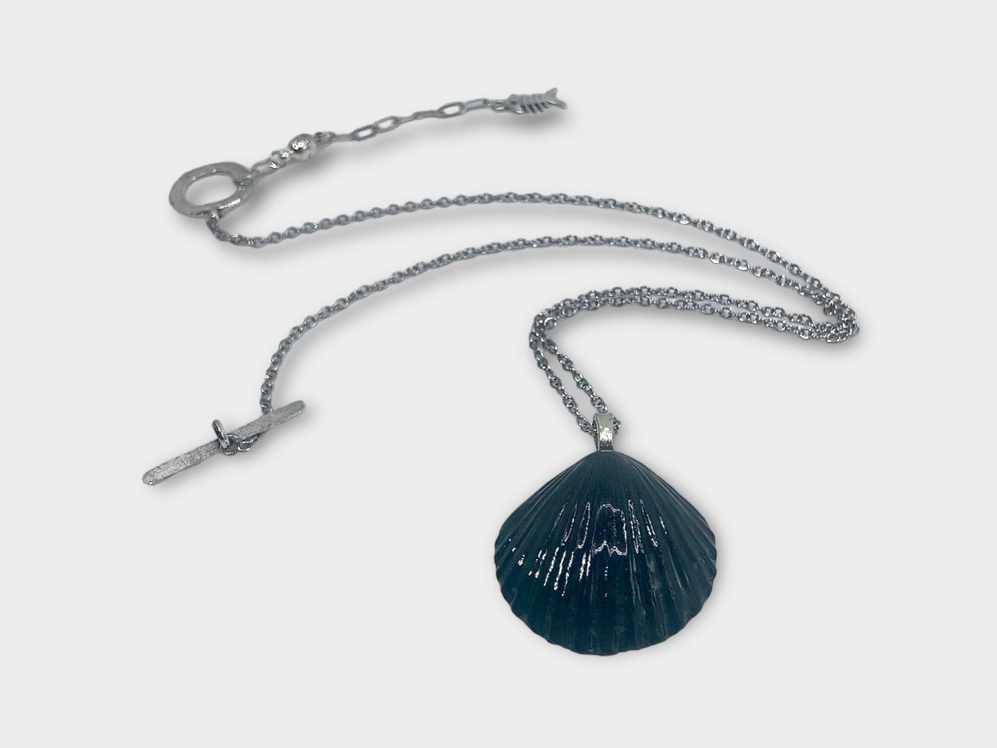 Black Scallop Necklace