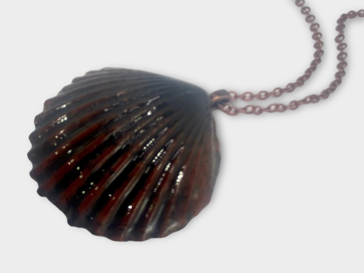 Crimson Scallop Necklace